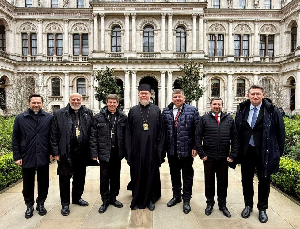 UCCRO delegation holds meetings in London with officials from British Foreign Office and Valerii Zaluzhnyi - фото 167268