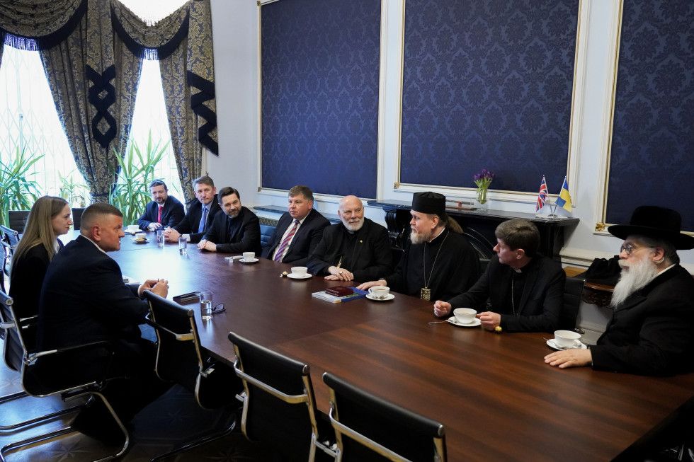 UCCRO delegation holds meetings in London with officials from British Foreign Office and Valerii Zaluzhnyi - фото 167269
