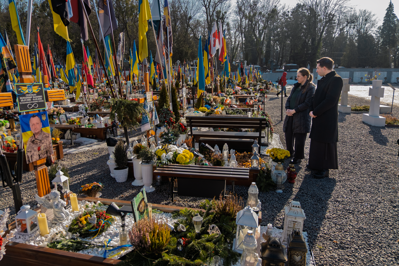 «Після прощання — хрещення. Ми як нація продовжуємо жити» — отець Андрій Кобилюх, капелан Гарнізонного храму - фото 167313