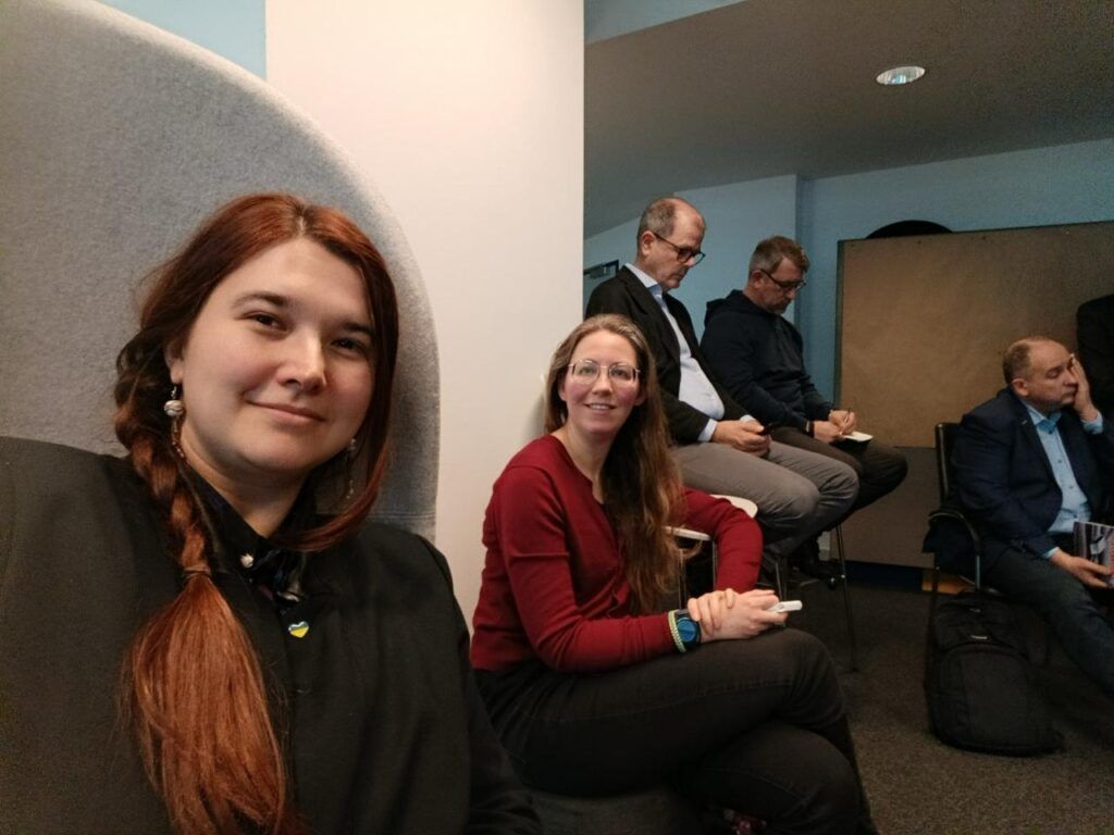 Україно-німецька співдружність із розбудови миру: як Карітас України працює на рівні «інфраструктури людей» - фото 167344