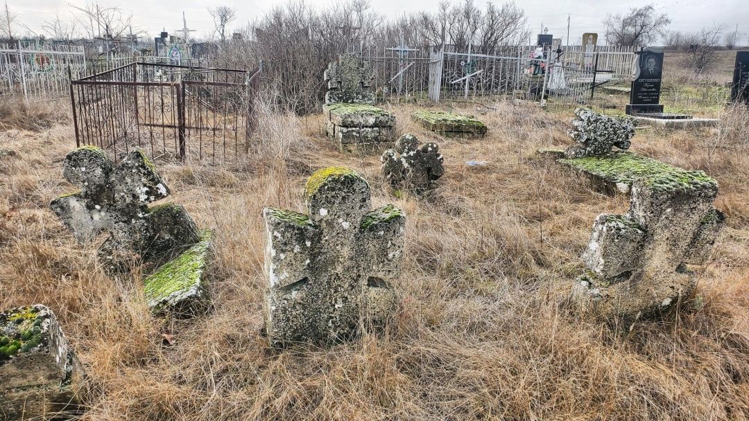 На Одещині виявили старовинне козацьке кладовище - 169171 На Одещині виявили старовинне козацьке кладовище - фото 169171