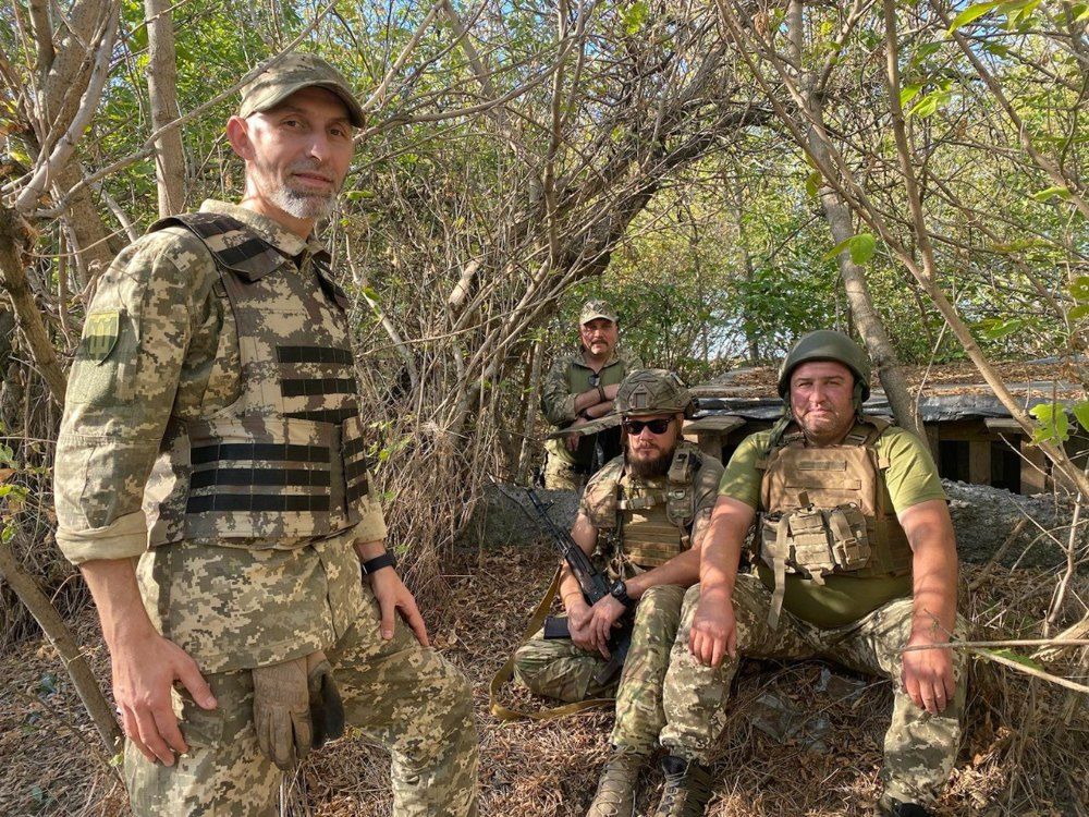 Павло Федосов, військовий капелан-імам (ліворуч) під час служби - 169203 Павло Федосов, військовий капелан-імам (ліворуч) під час служби - фото 169203