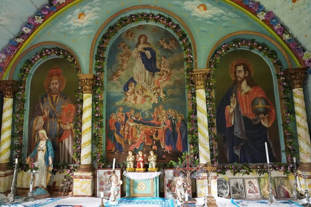 На центральній іконі зображене Успіння Пресвятої Богородиці, село Гринівка. - 172332 На центральній іконі зображене Успіння Пресвятої Богородиці, село Гринівка. - фото 172332