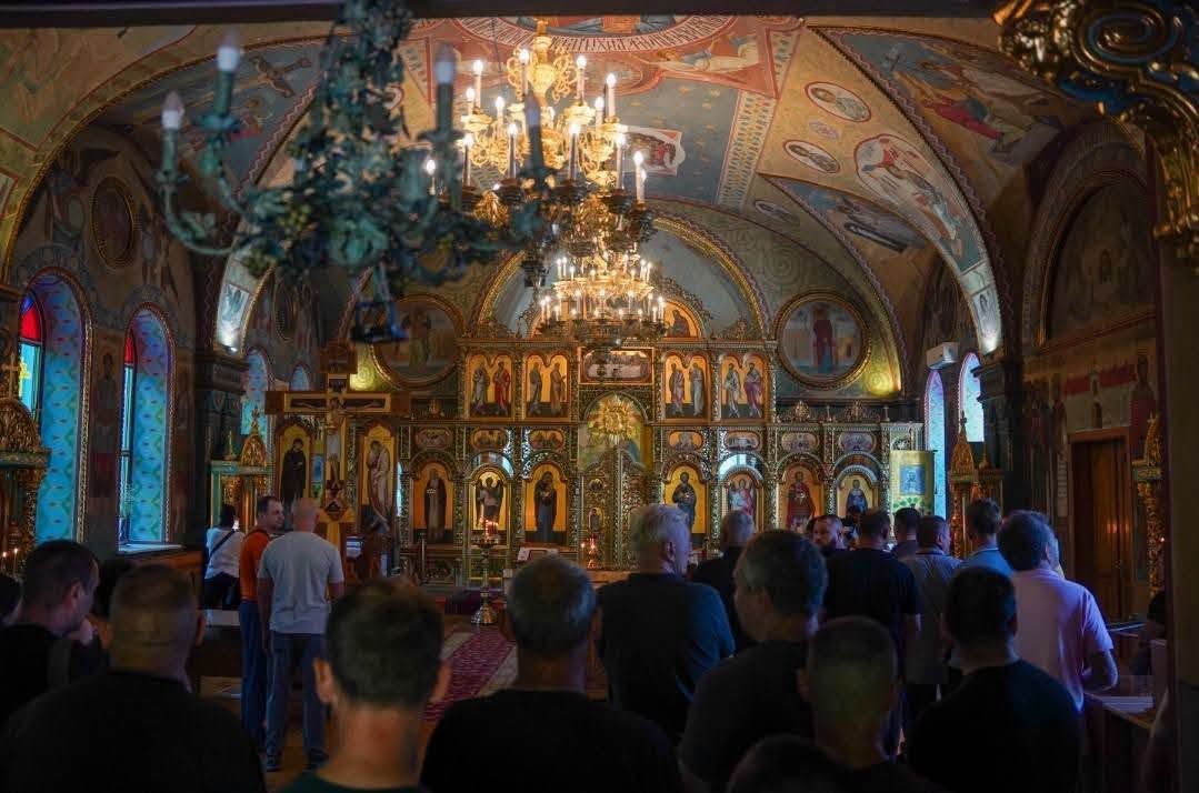 У храмі одеського військового шпиталю після приєднання до ПЦУ відбулося перше Богослужіння - фото 172753