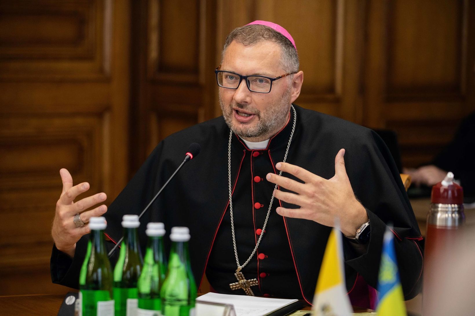 «Дотик до ран війни стає для Церкви благословенням», — Апостольський нунцій до Синоду УГКЦ - фото 172887