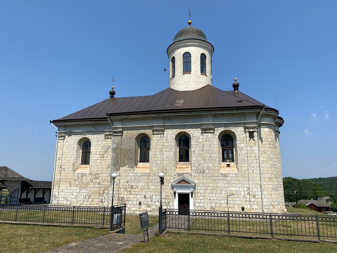 Церква Успення Пресвятої Богородиці в Крилосі — давньому Галичі - фото 173915