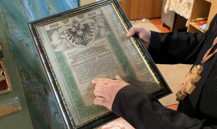 У храмі в Калуші знайшли мішечок з австро-угорськими монетами кінця XIX століття - 173988 У храмі в Калуші знайшли мішечок з австро-угорськими монетами кінця XIX століття - фото 173988